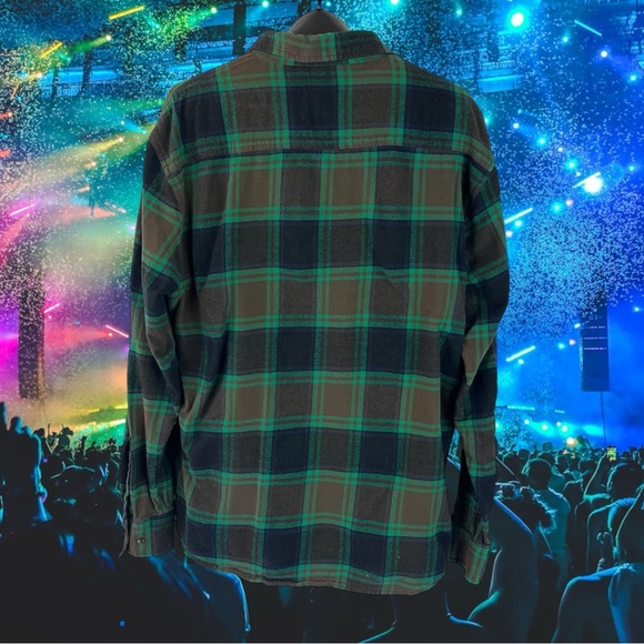 Brown and "Oscar the Grouch" Green Plaid Flannel Shirt - Size XXL - Picture 7 of 8